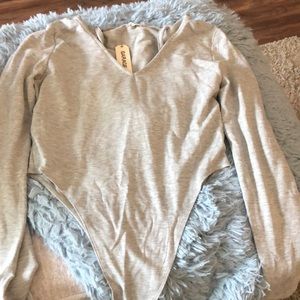 NWT grey longe sleeve body suit, size large